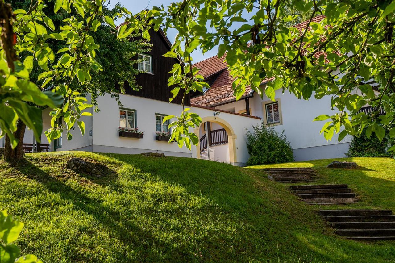 Theater- Und Feriendorf Koenigsleitn Gmbh Litschau Exterior foto