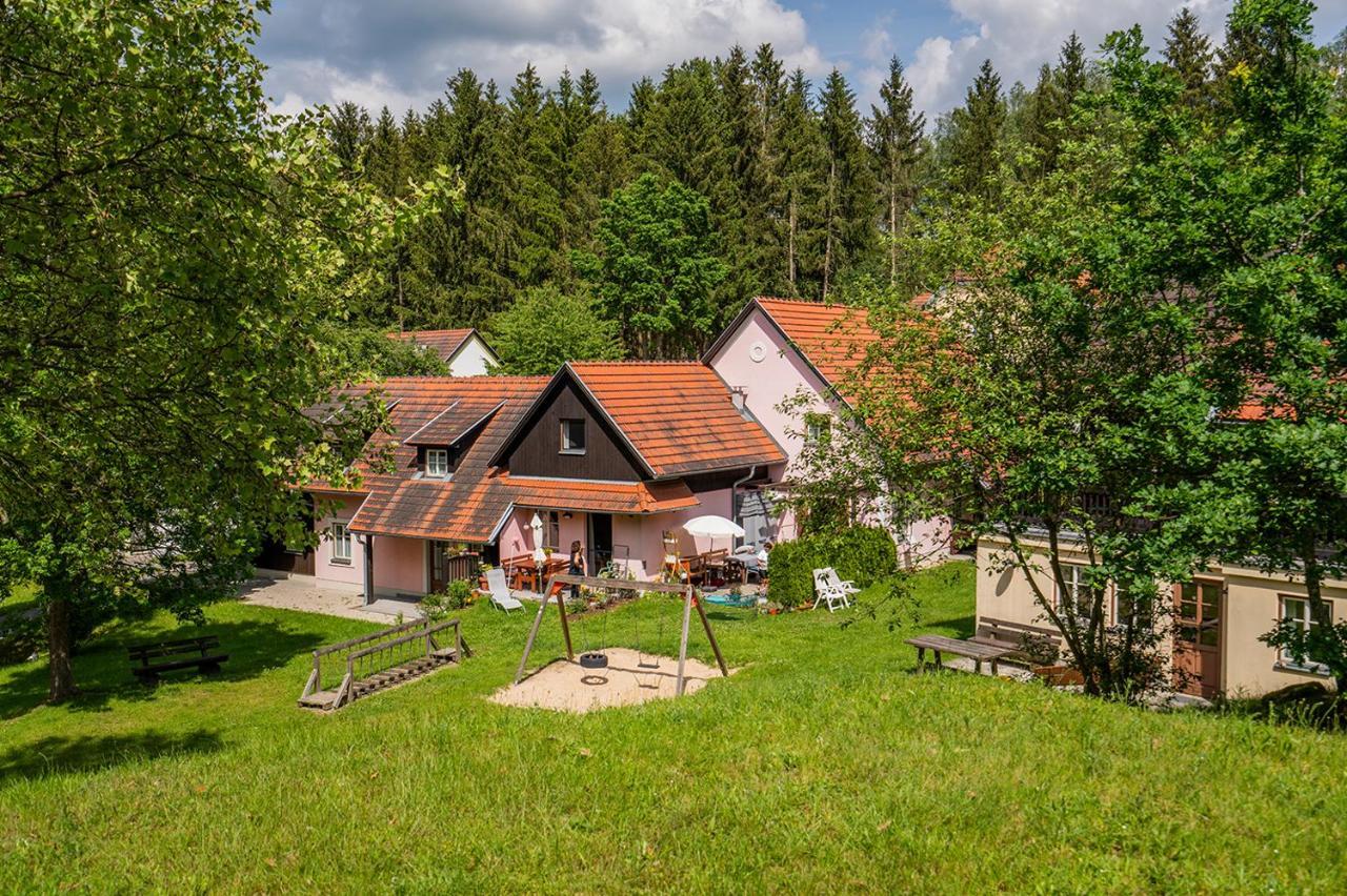 Theater- Und Feriendorf Koenigsleitn Gmbh Litschau Exterior foto